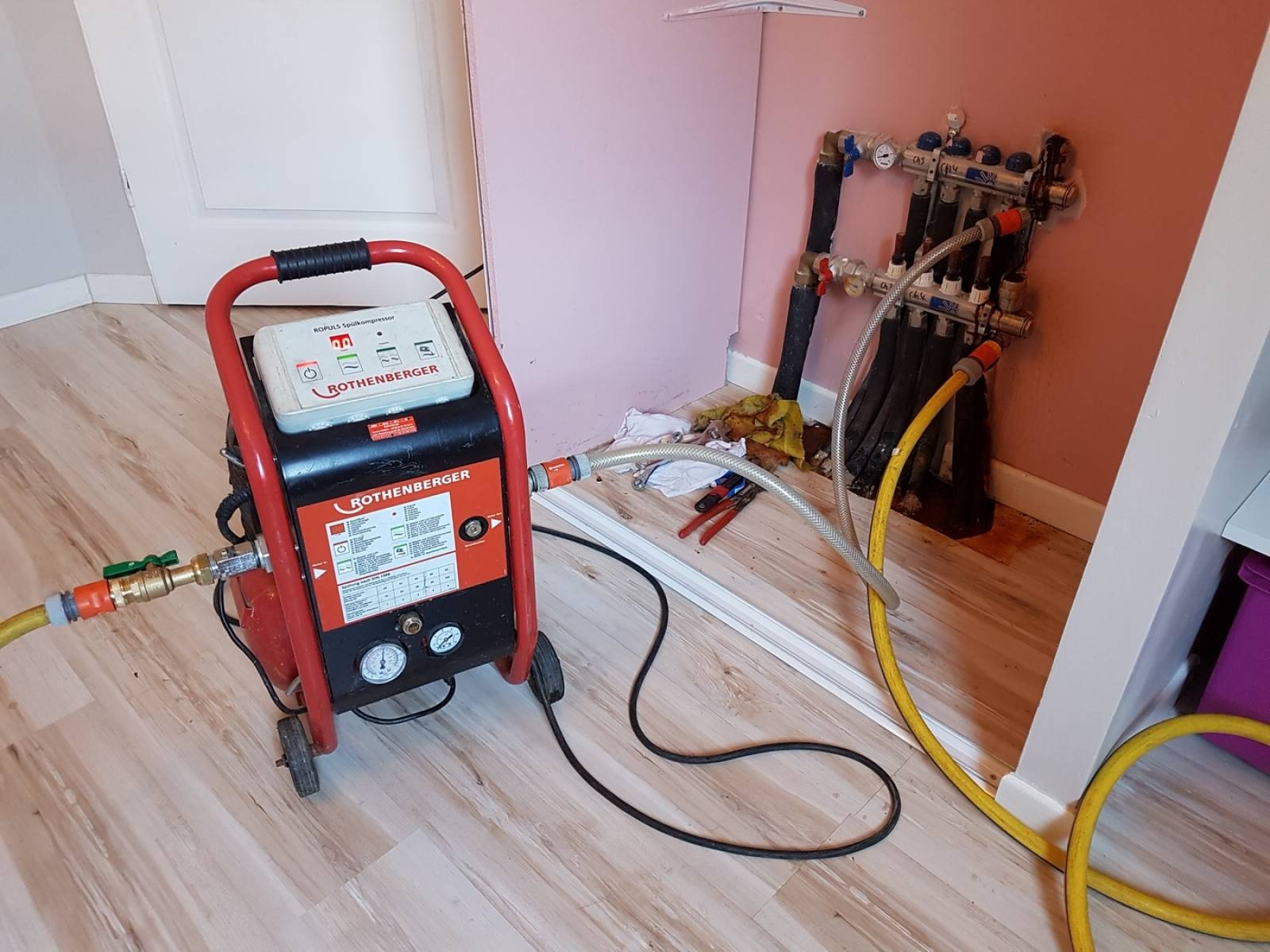 Gümüşpınar Vaillant Hermetik Şofben Kombi Bakımı